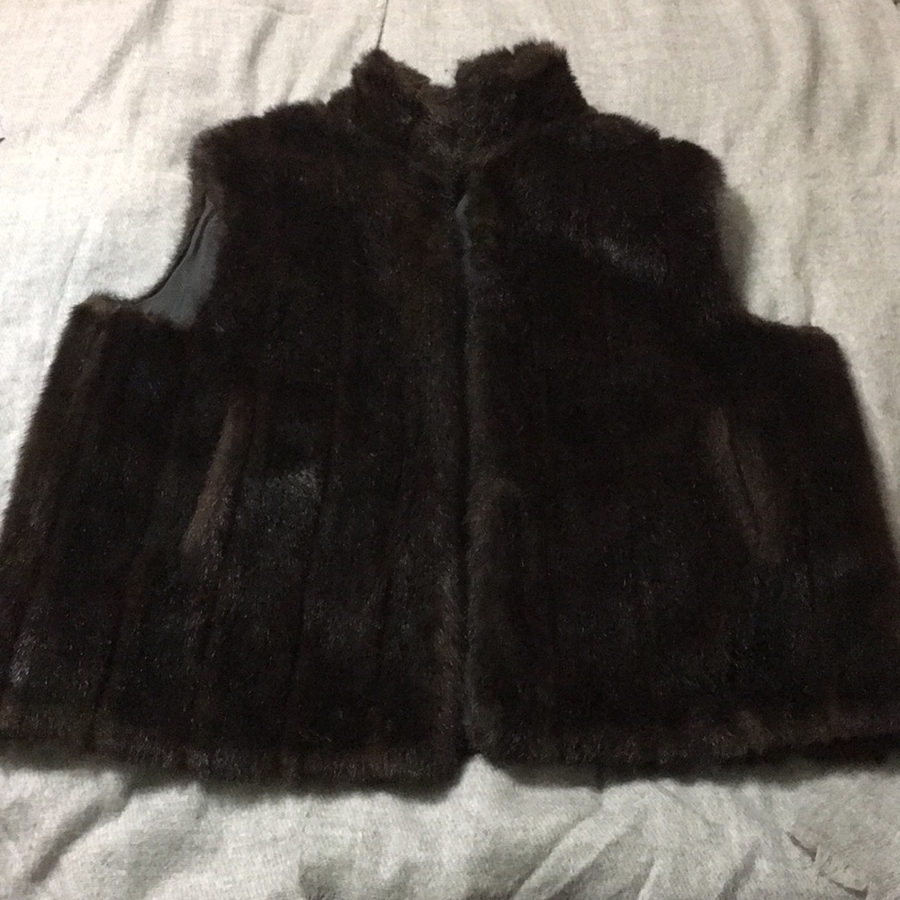 Faux fur reversible vest